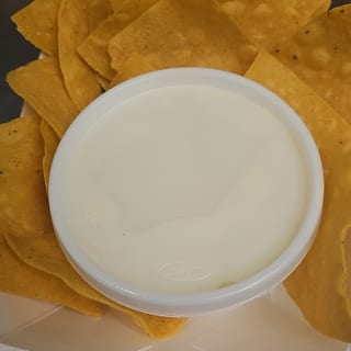 Chips & Queso